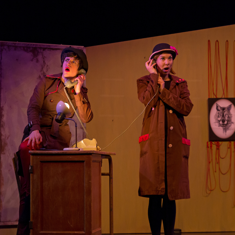 un indic - qui a tué le grand méchant loup?