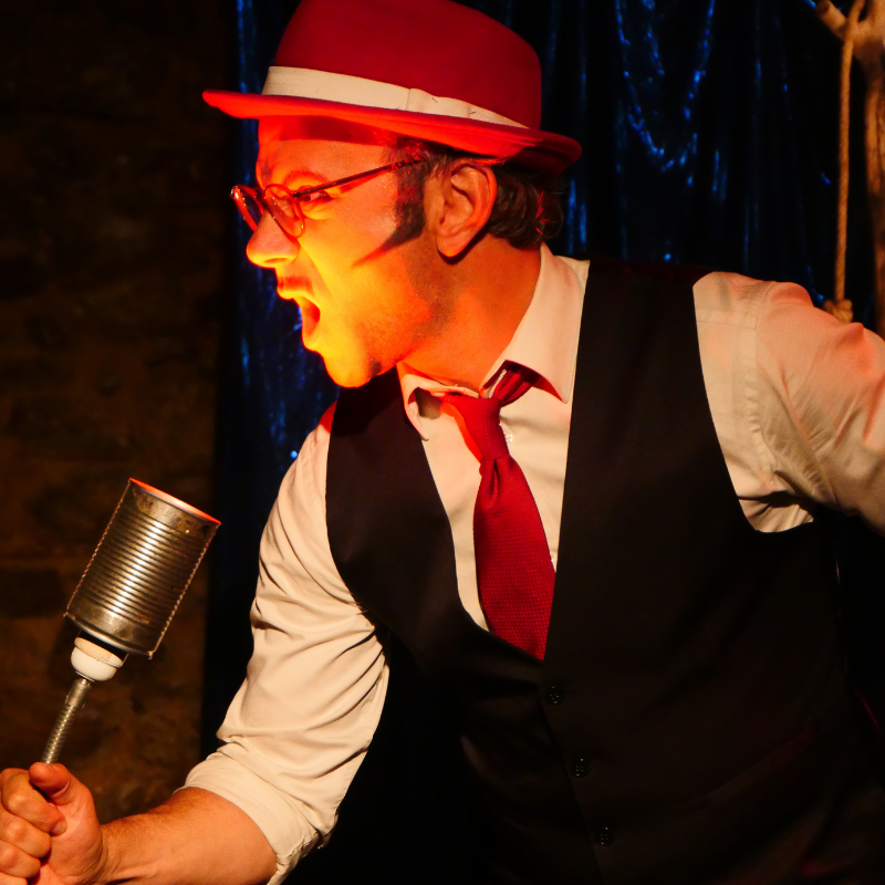 marty jekill - radeau cabaret comédie musicale de poche